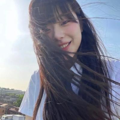 爱在云霄 封面